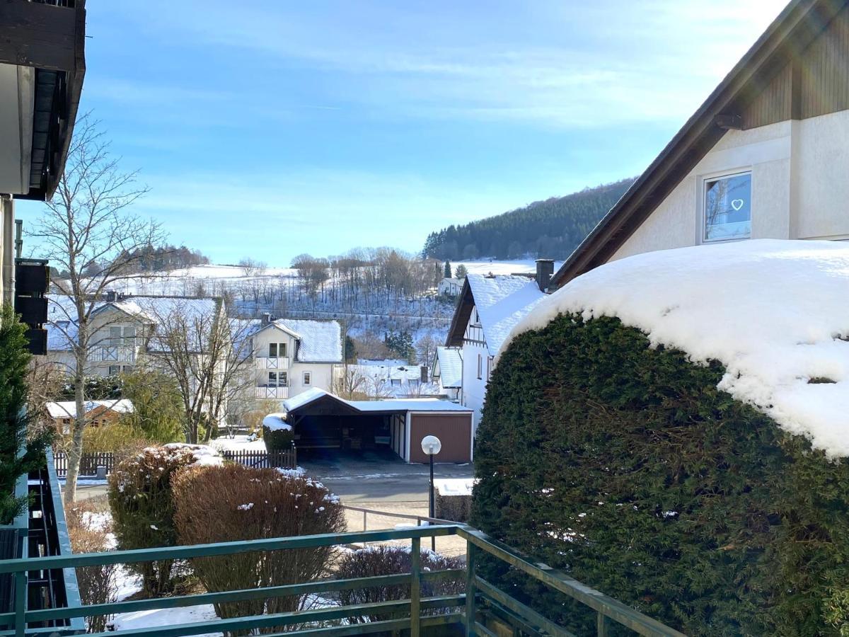 Stylisches Apartment ✰ SKYWALK ✰ mit Parkplatz Willingen  Exterior foto